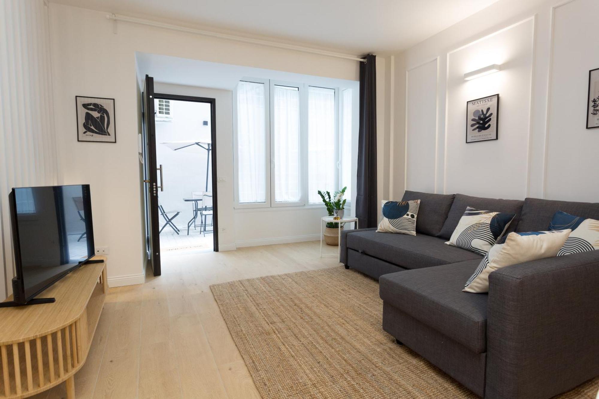 Apartment Panti *