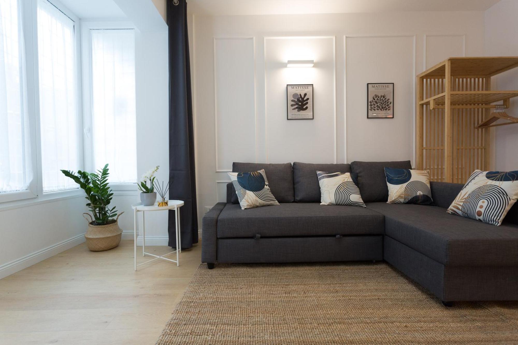 Apartment Panti Rom